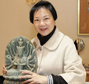 Mrs Lisa Cheung Chung Lai-seung