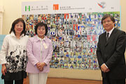 Dr Rosanna Wong,  Commissioner for Narcotics, Mrs. Erika HUI, J.P. and Chief Executive of Kwai Chung Hospital Dr. William Lo